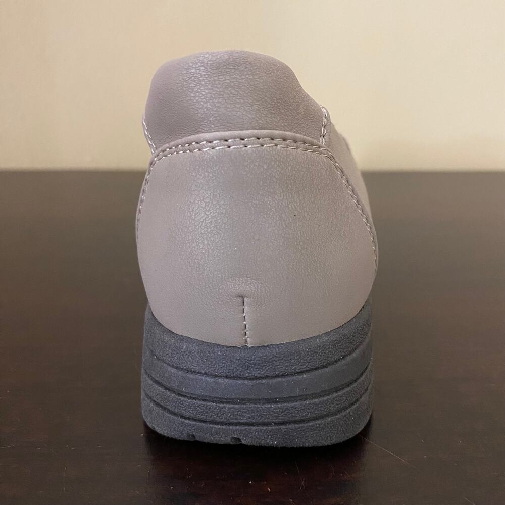 Easy Street Women's Inga Mary Jane Flat - Picture 6 of 7